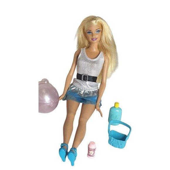 Barbie Bath Playset With Doll & Accessories Stylish Bathtub Sink Dollhouse Set - Picture 4 of 7